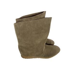 Woman’s Suede Boot by Reflections size 10